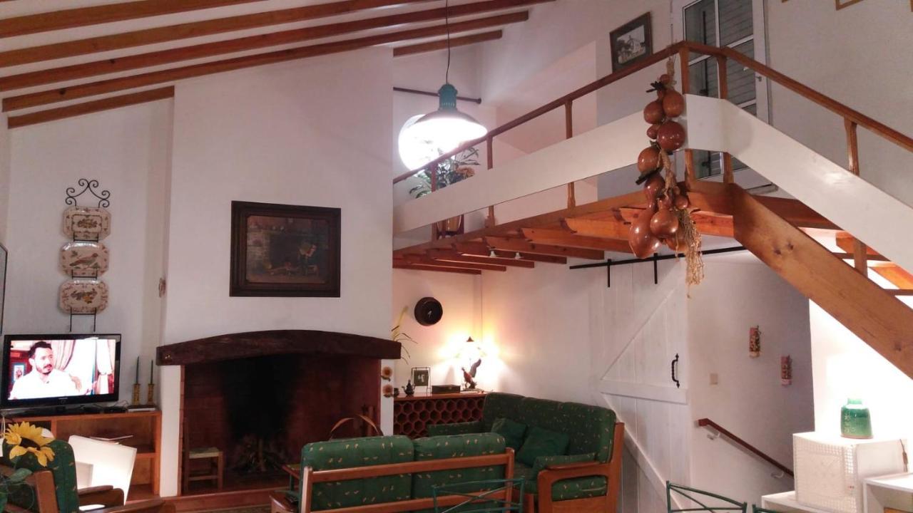 Casa Jone Villa โตมาร์ ภายนอก รูปภาพ