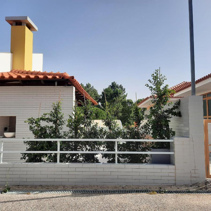 Casa Jone Villa โตมาร์ ภายนอก รูปภาพ